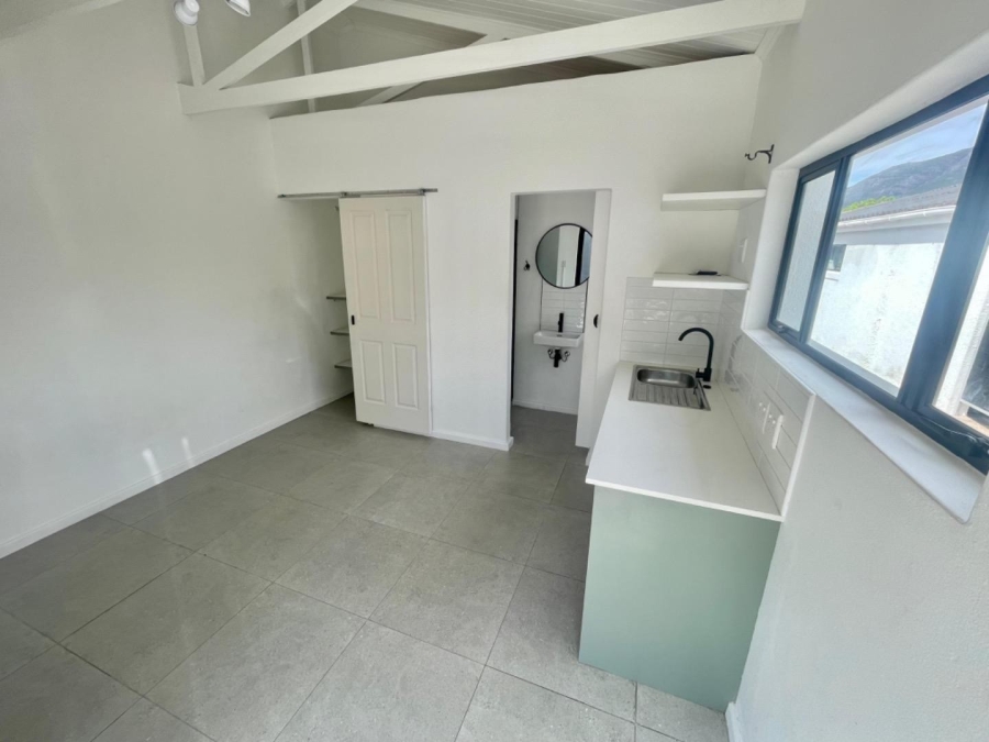 To Let 1 Bedroom Property for Rent in Jamestown Western Cape